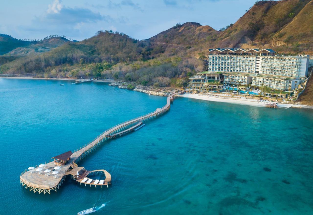 Ayana Komodo Waecicu Beach Лабуан-Бахо Экстерьер фото
