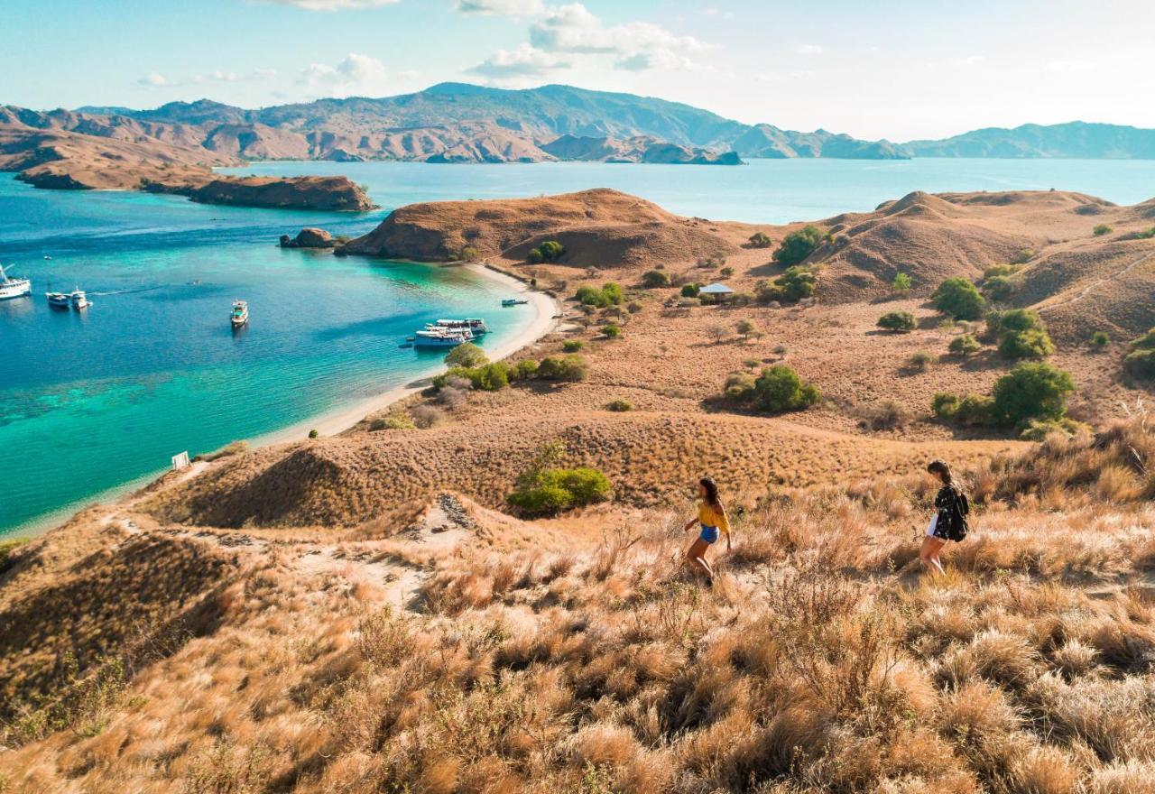 Ayana Komodo Waecicu Beach Лабуан-Бахо Экстерьер фото