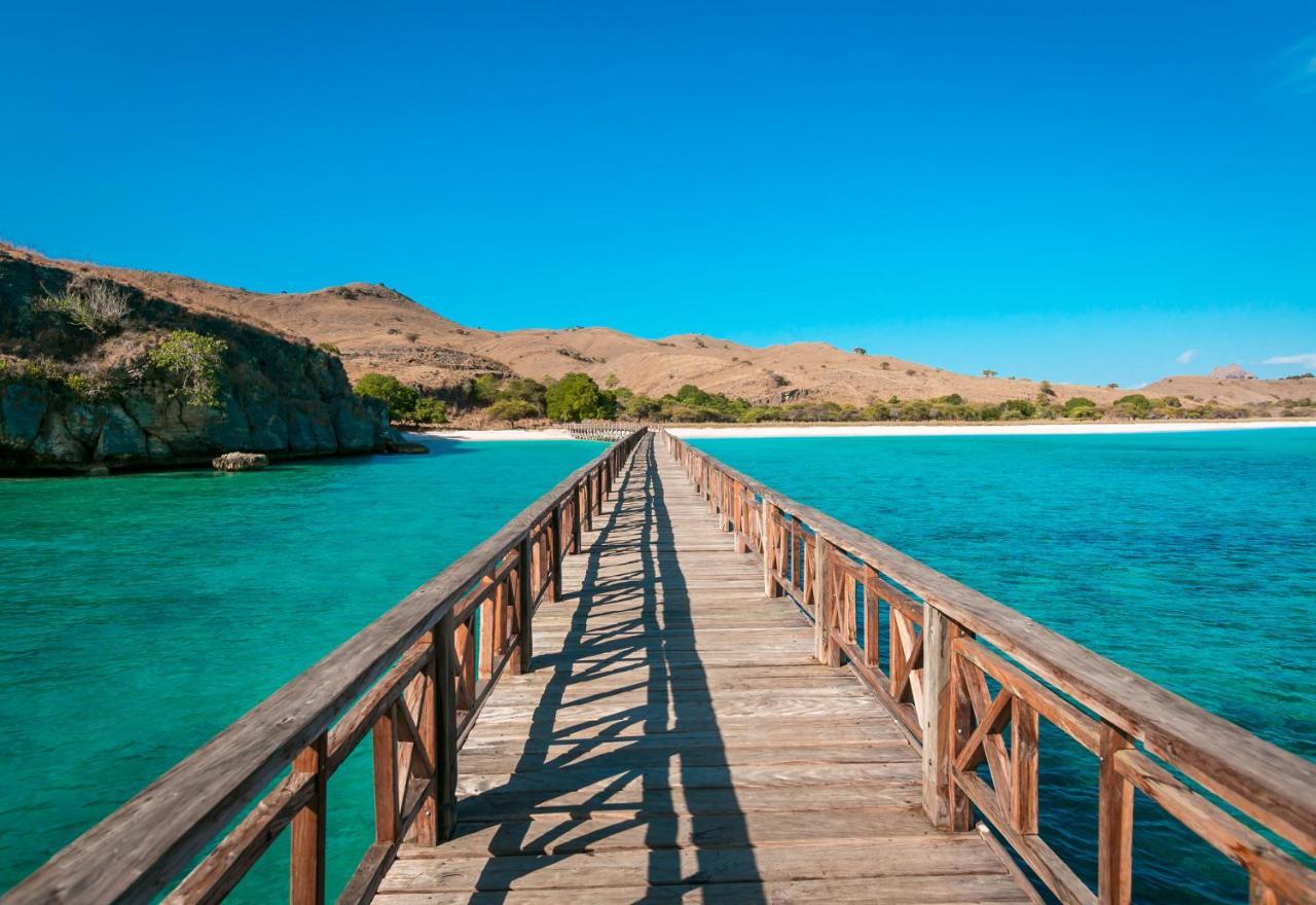 Ayana Komodo Waecicu Beach Лабуан-Бахо Экстерьер фото
